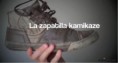 la zapatilla kamikaze